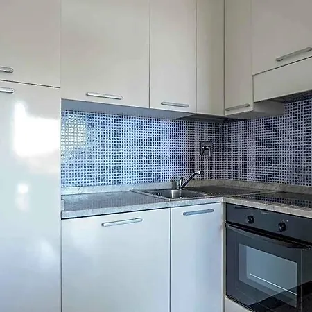Three-room With Two Balconies Overlookin 3*