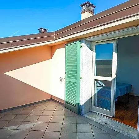 Three-room With Two Balconies Overlookin ホテル フォルテ・デイ・マルミ